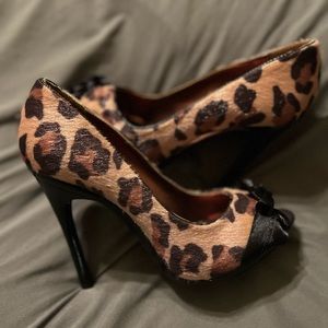 Carlos Santana 8.5 Peep Toe Heels